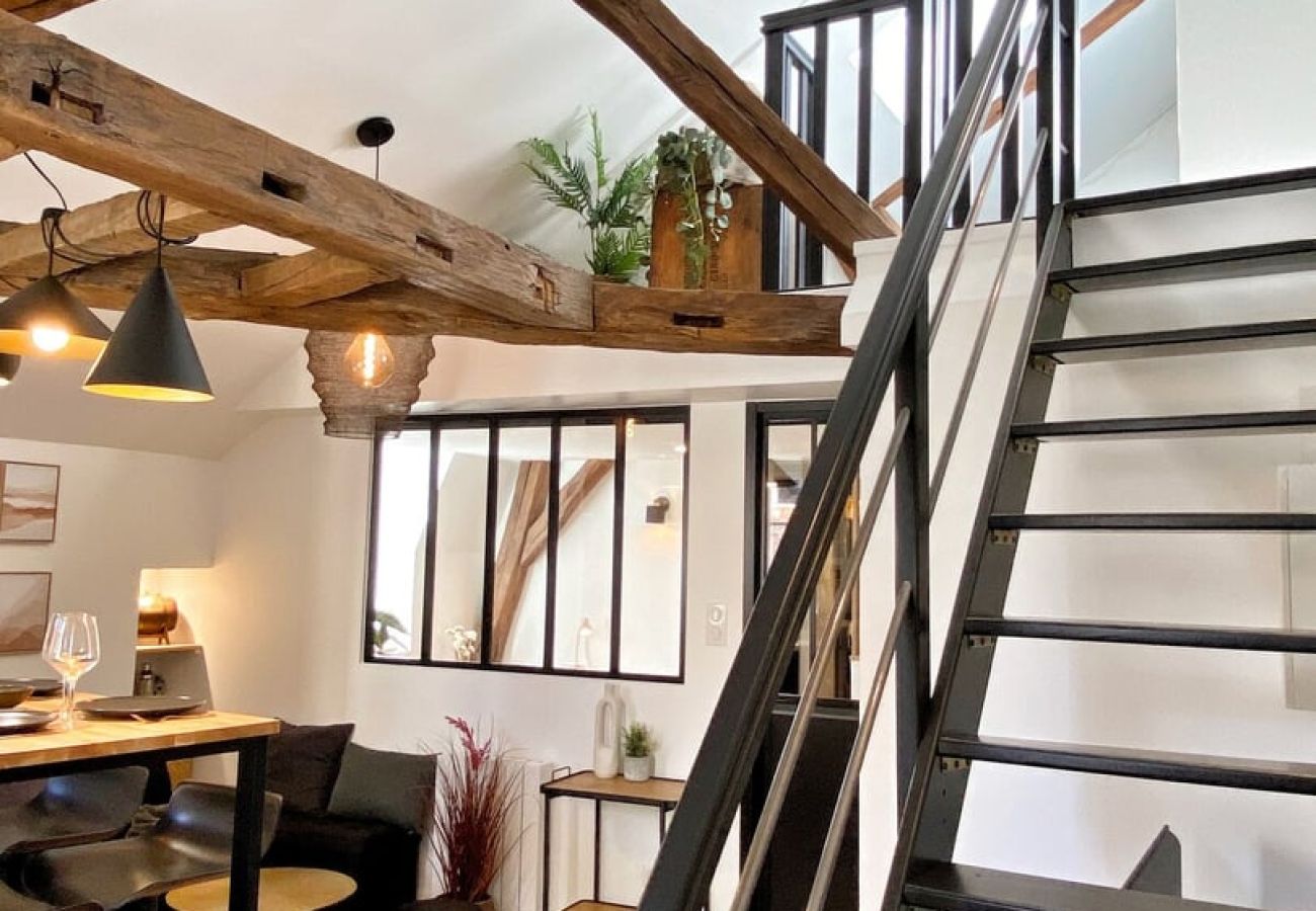 Appartement à Auxerre - Le Repères des Sommeliers - Séjour à Auxerre