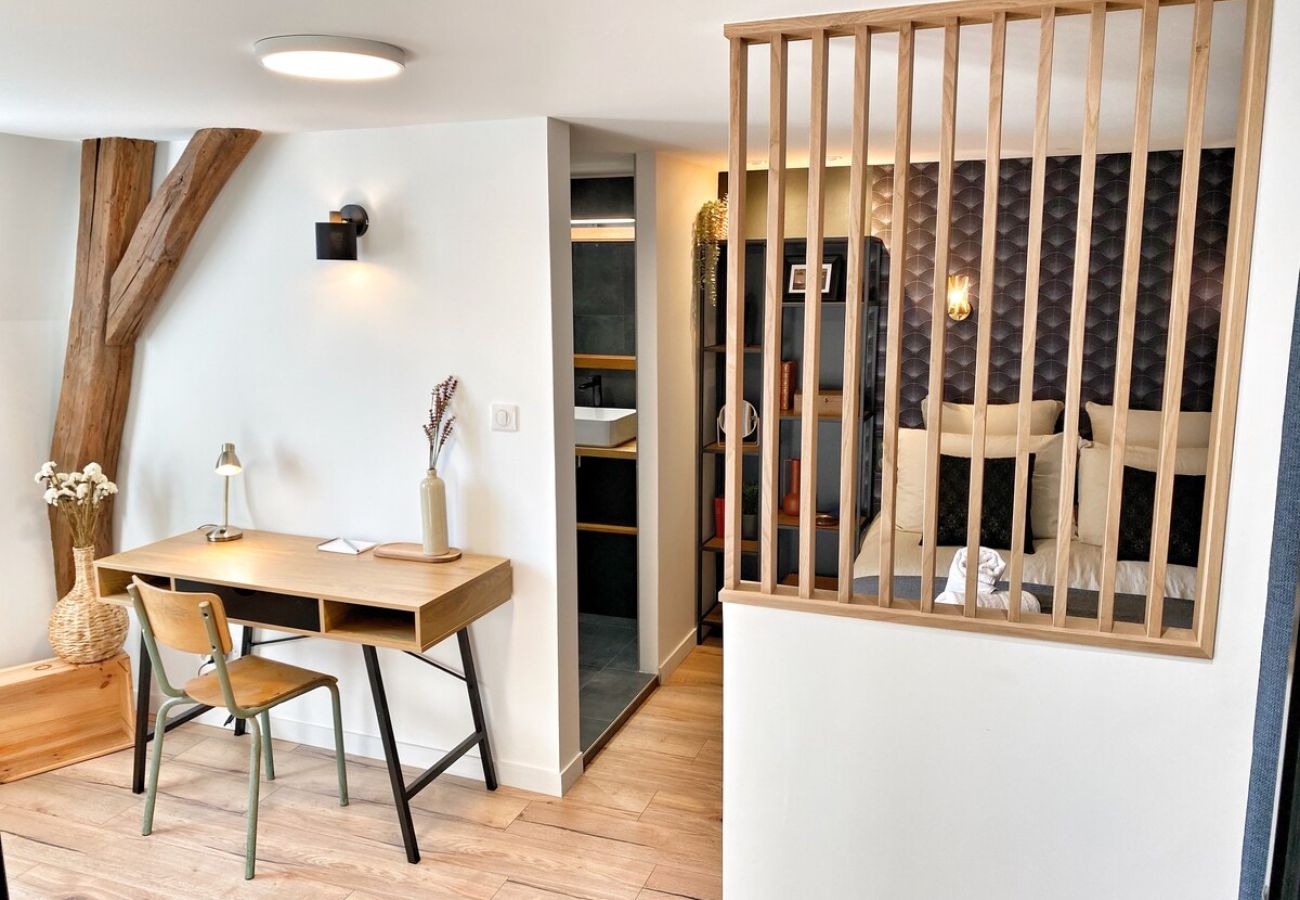 Appartement à Auxerre - Le Repères des Sommeliers - Séjour à Auxerre