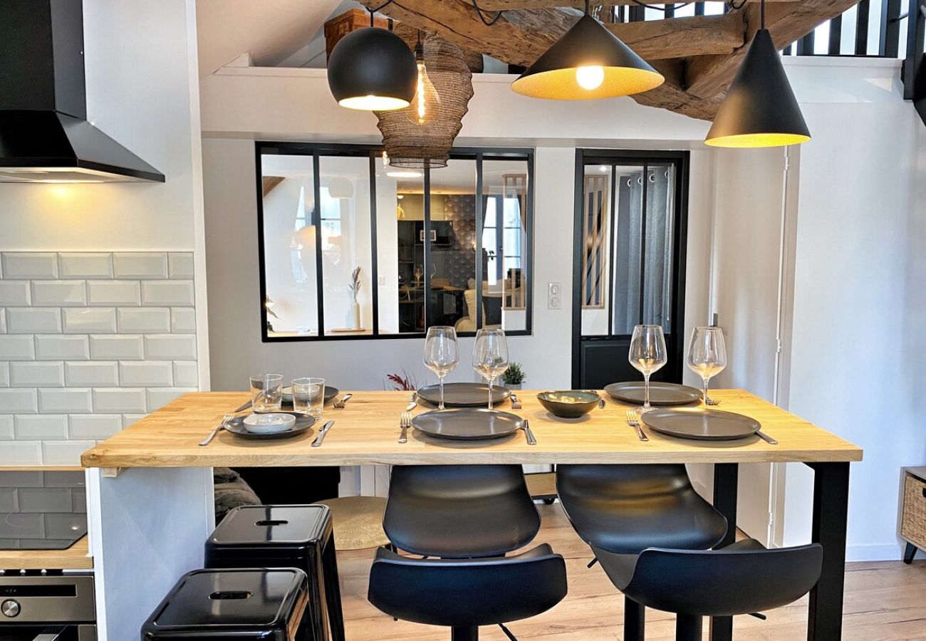 Appartement à Auxerre - Le Repères des Sommeliers - Séjour à Auxerre