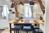 Appartement à Auxerre - Le Repères des Sommeliers - Séjour à Auxerre Appartement à Auxerre - Le Repères des Sommeliers - Séjour à Auxerre