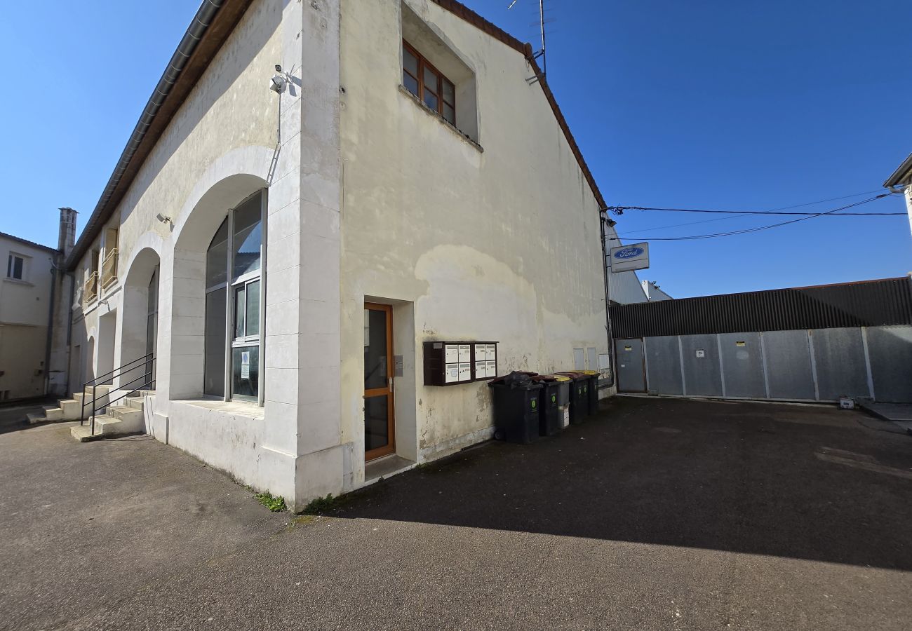 Appartement à Auxerre - Jules Ferry - Séjour à Auxerre