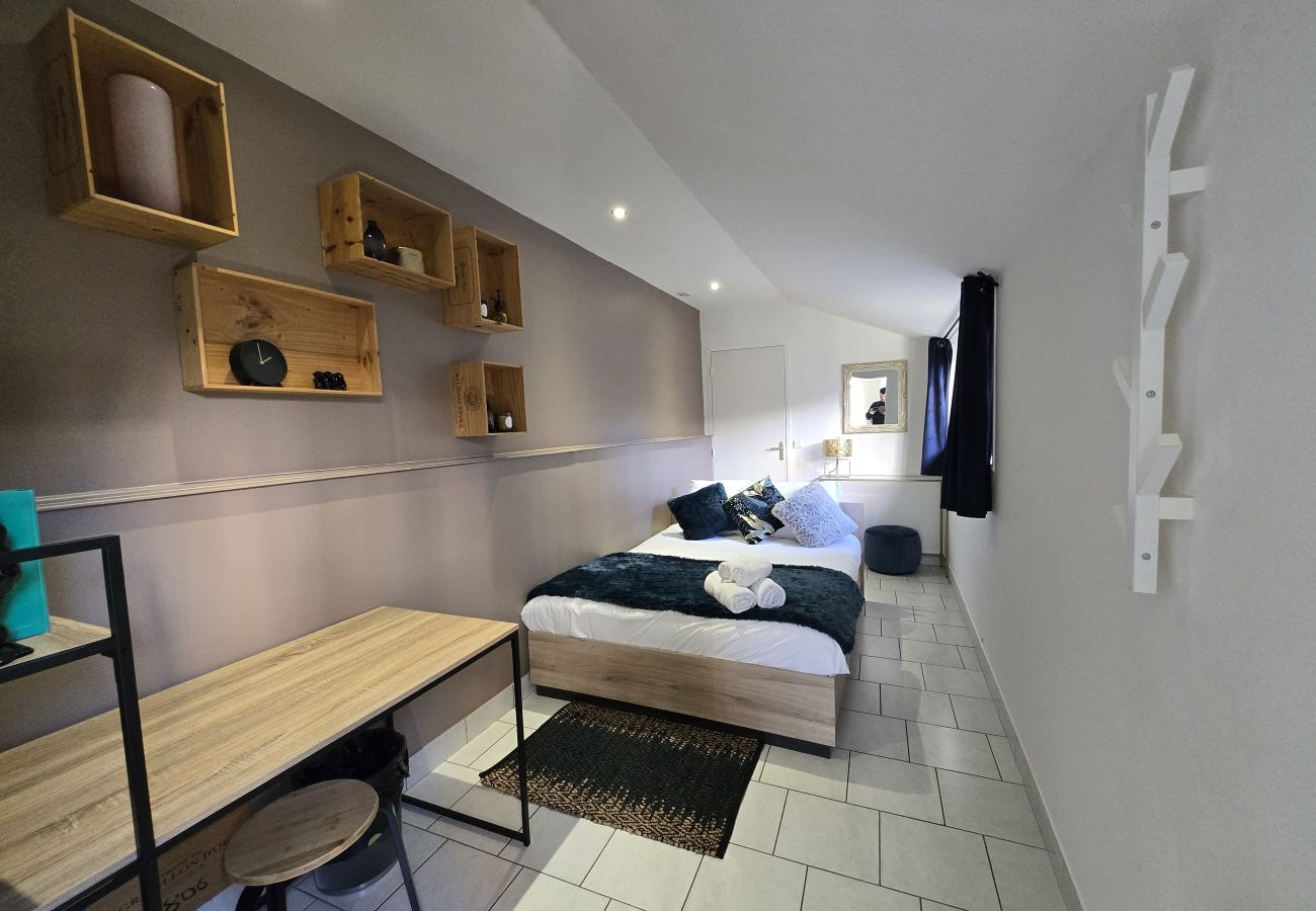 Studio à Auxerre - Joffre - Séjour à Auxerre