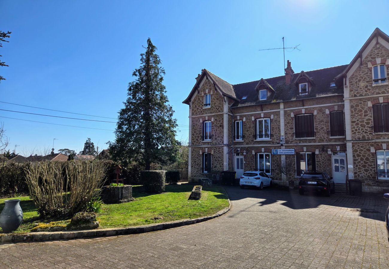 Studio à Auxerre - Joffre - Séjour à Auxerre