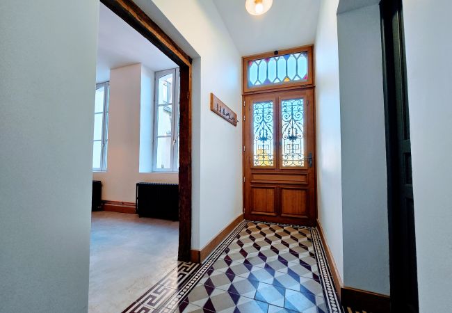 Appartement à Auxerre - La Marine - Séjour à Auxerre Appartement à Auxerre - La Marine - Séjour à Auxerre