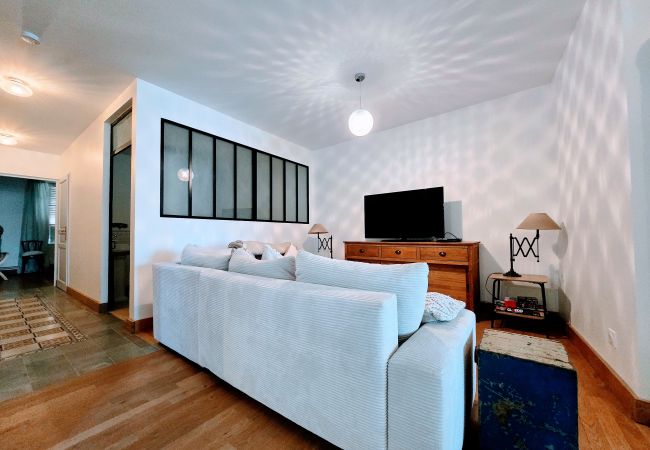Appartement à Auxerre - La Marine - Séjour à Auxerre Appartement à Auxerre - La Marine - Séjour à Auxerre