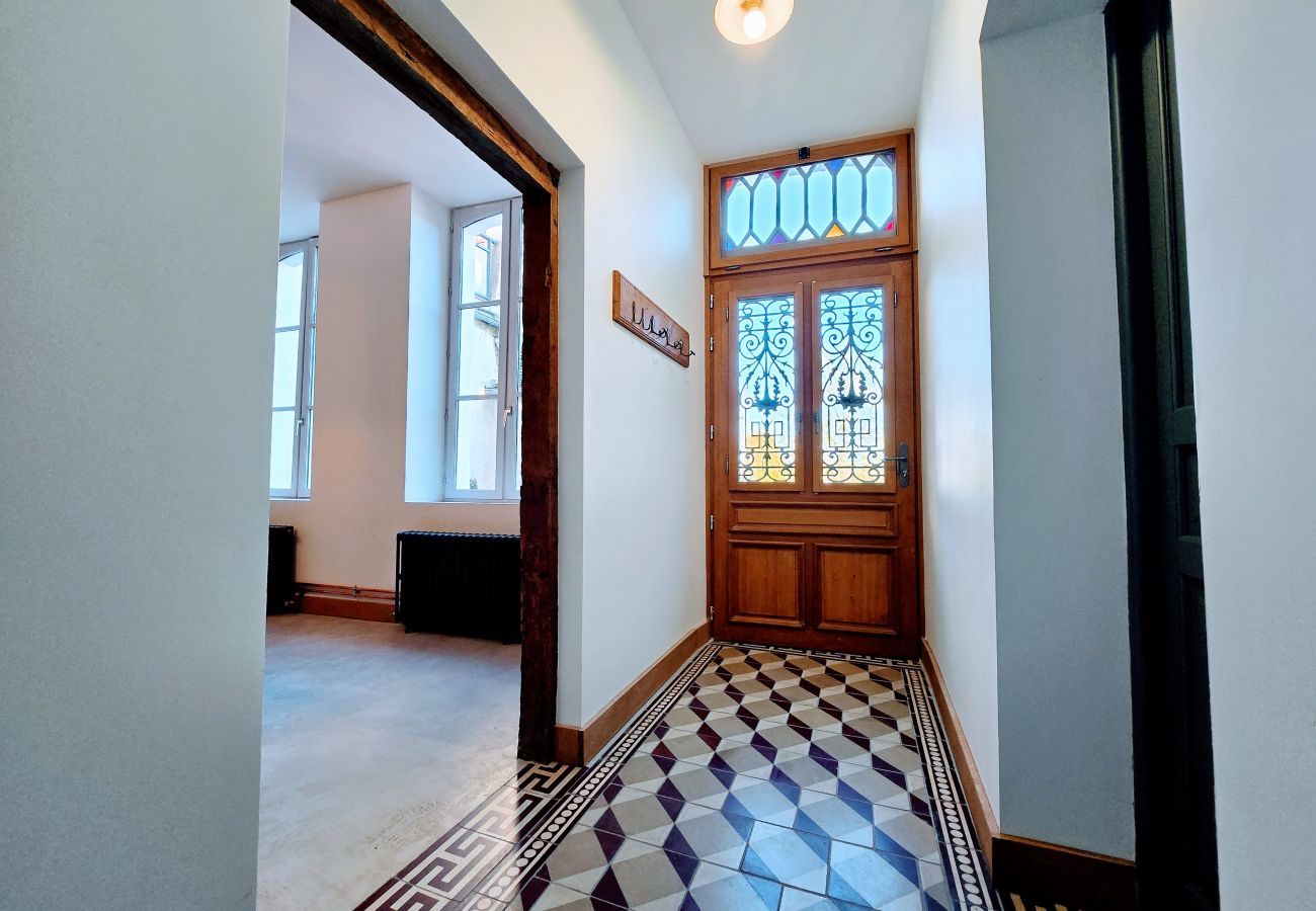 Appartement à Auxerre - La Marine - Séjour à Auxerre