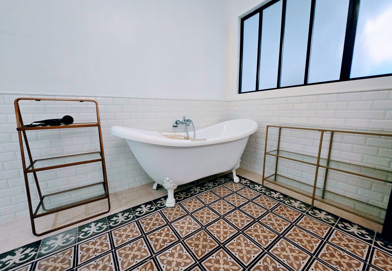 Appartement à Auxerre - La Marine - Séjour à Auxerre