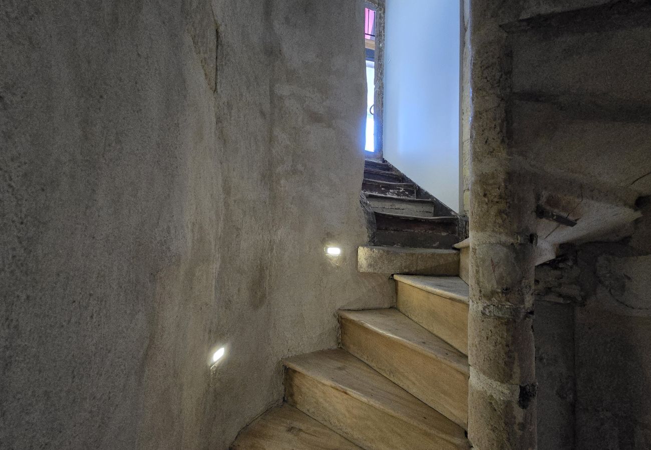 Appartement à Auxerre - La Marine - Séjour à Auxerre