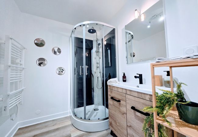 Appartement à Chablis - Le Héron du Serein - Séjour à Chablis Appartement à Chablis - Le Héron du Serein - Séjour à Chablis