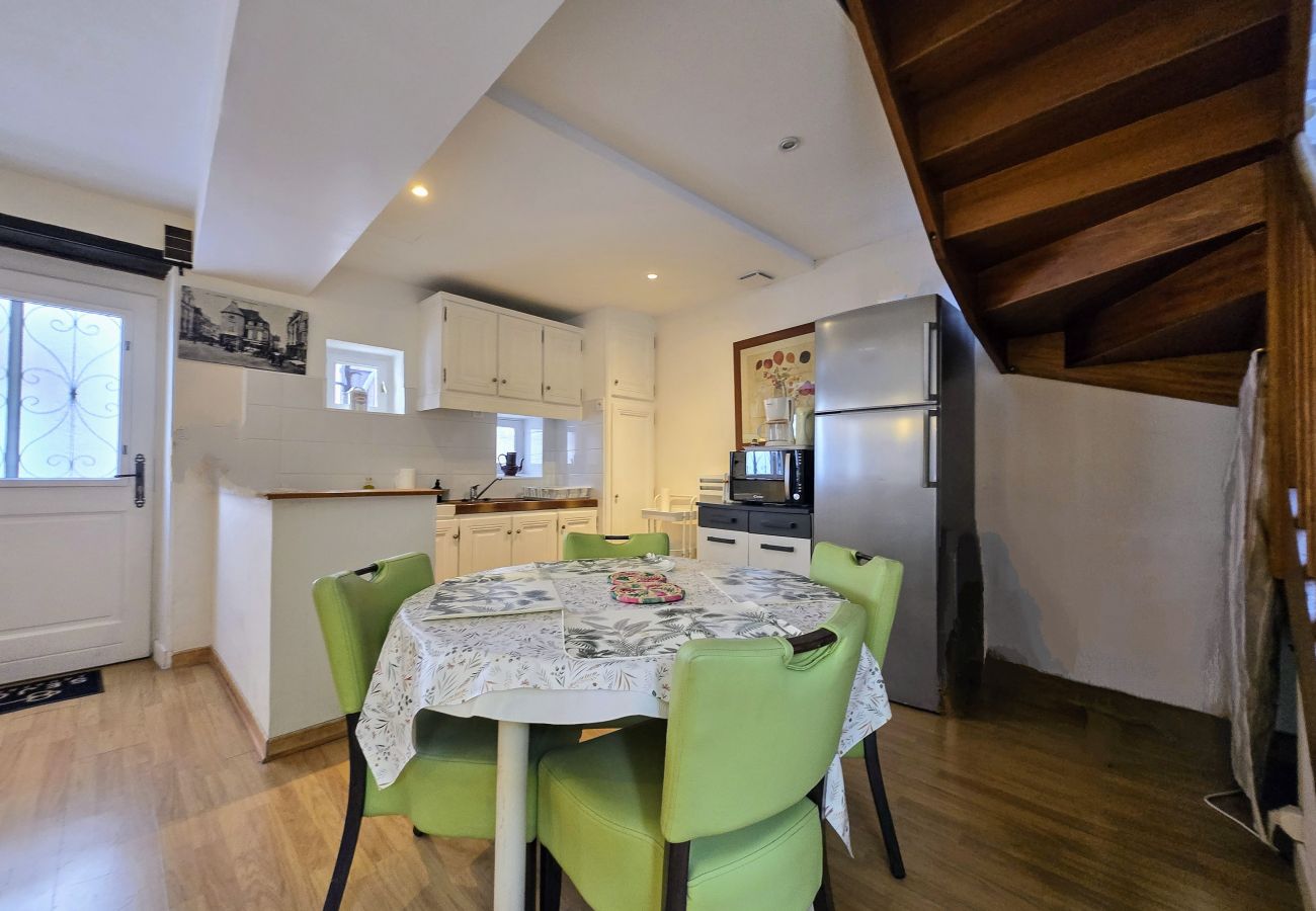 Maison à Auxerre - Le Fournil de Gilbert - Séjour à Auxerre