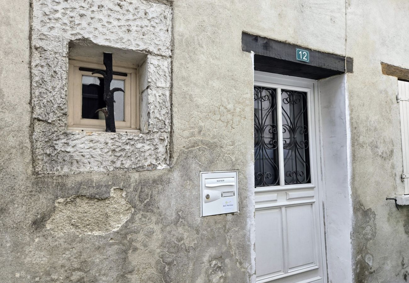 Maison à Auxerre - Le Fournil de Gilbert - Séjour à Auxerre