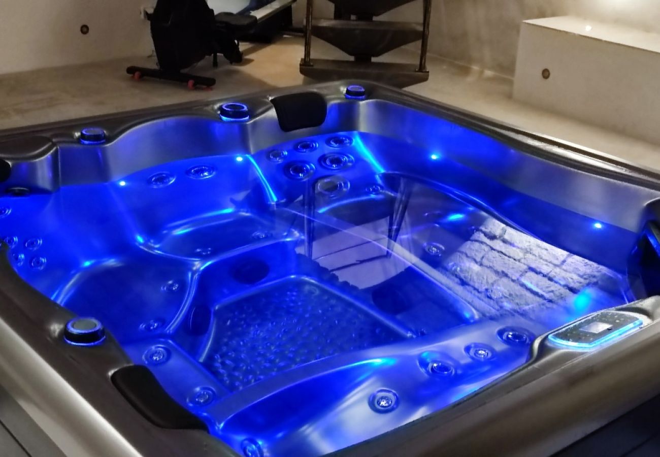 Maison à Chablis - Gîte De L'aeti