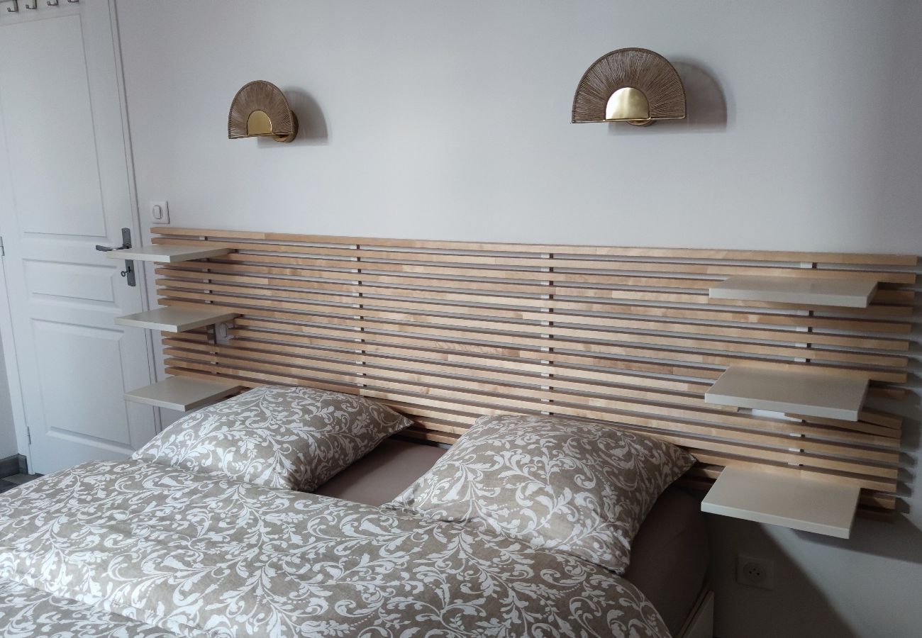 Maison à Chablis - Gîte De L'aeti