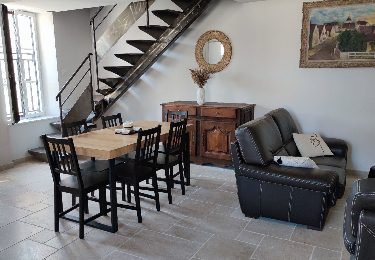 Maison à Chablis - Gîte De L'aeti