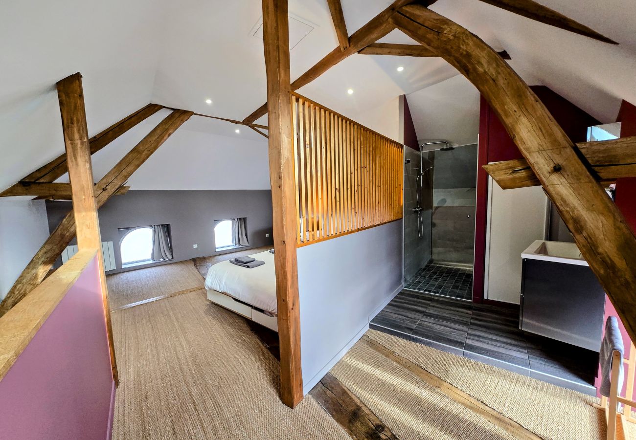 Maison à Chablis - Gite De L'Aeti - SPA prive - Piscine - Vignoble