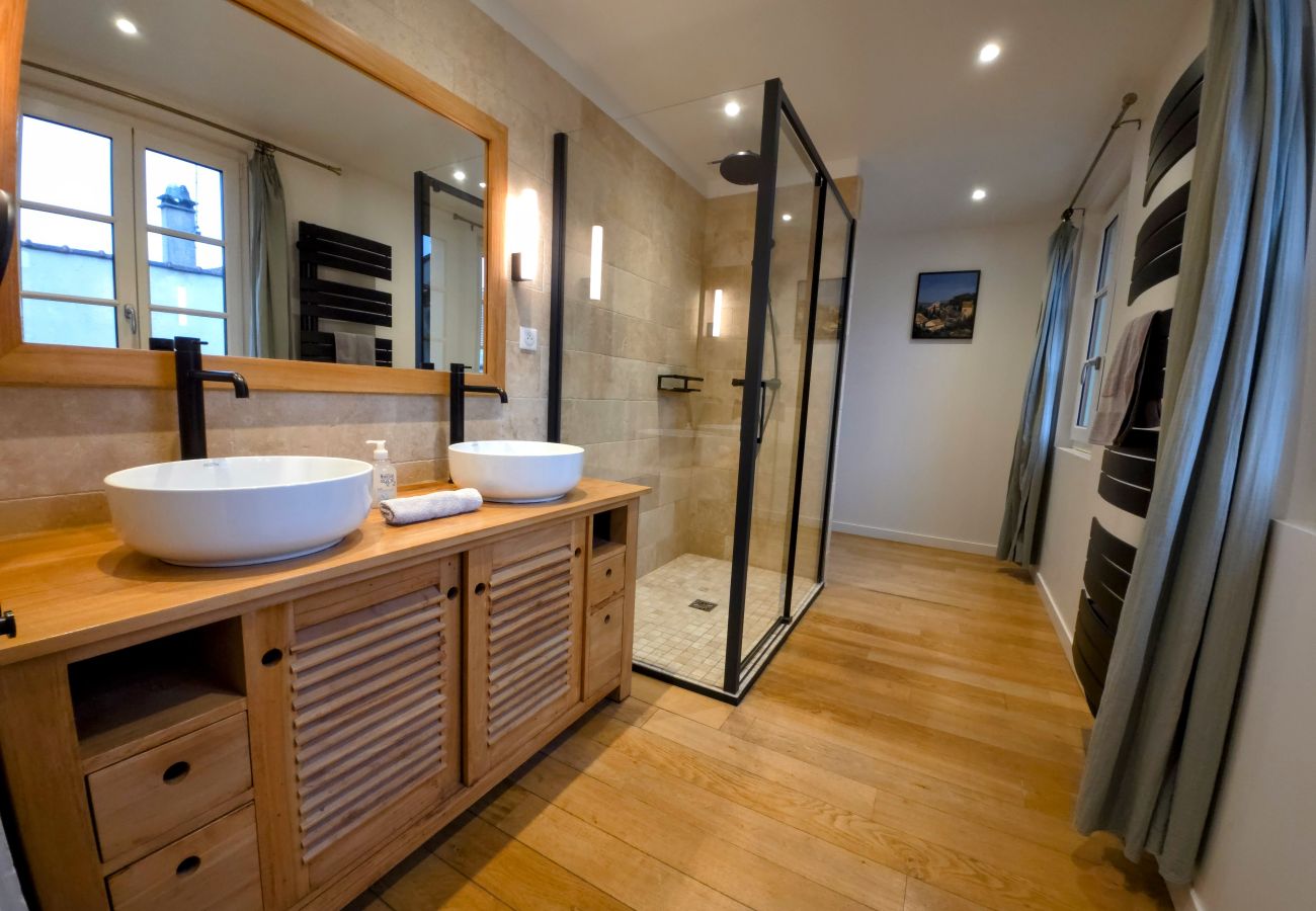 Maison à Auxerre - Les Buttes, 4 chambres, jardin, garage