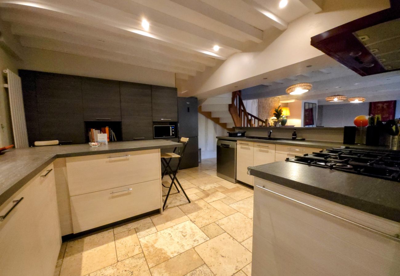 Maison à Auxerre - Les Buttes, 4 chambres, jardin, garage