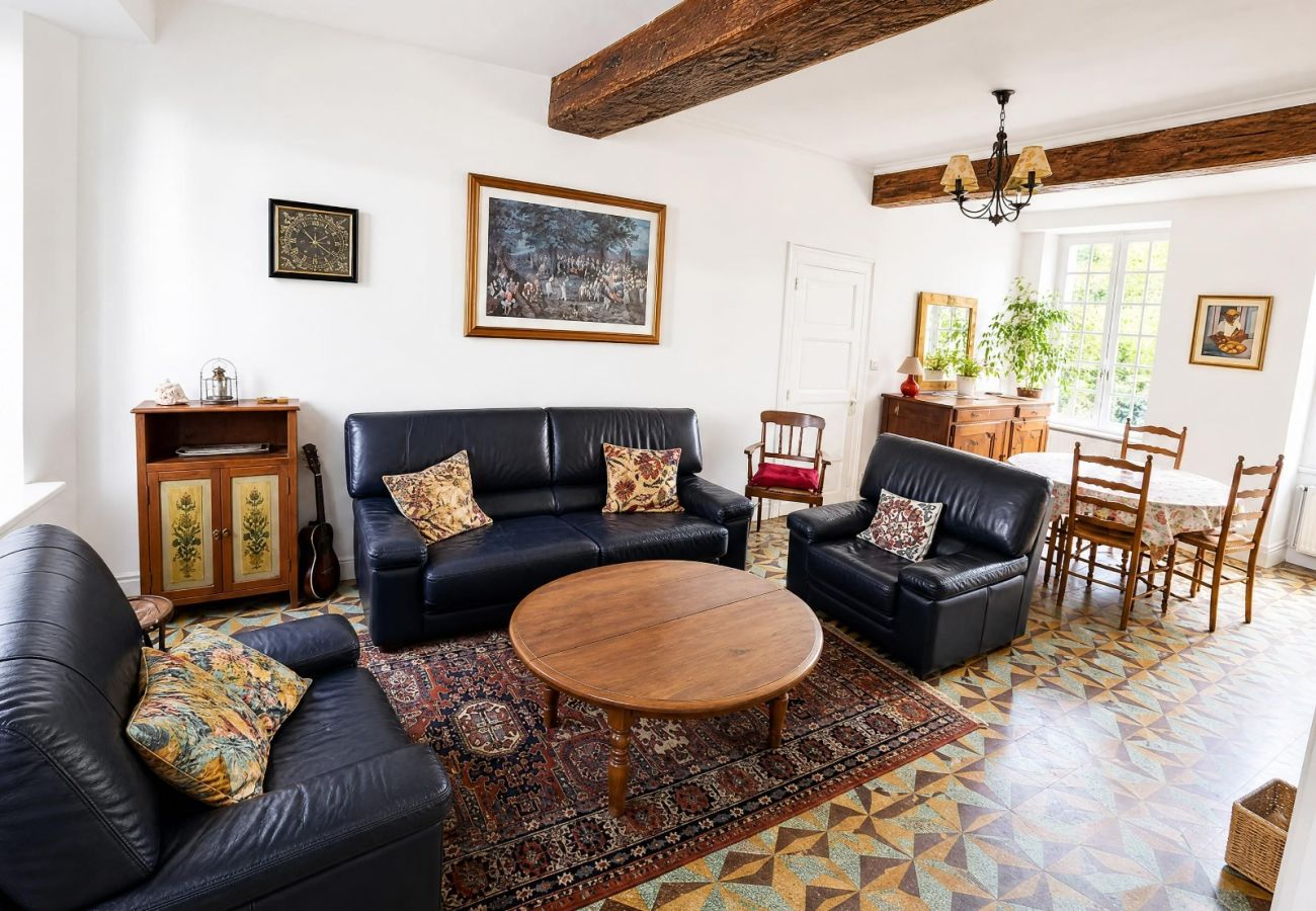 Maison à Mailly-le-Château - Mailly-le-Château • Maison 3 chambres • 7 pers